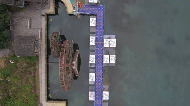 Fenghuang, Çin - 23 Aralık 2024 Anka Kasabası Hava Görüntüsü
