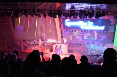 Marina Körfezi, Singapur - 27 Ocak 2025 Deniz Marşı Gemisi Gezisi