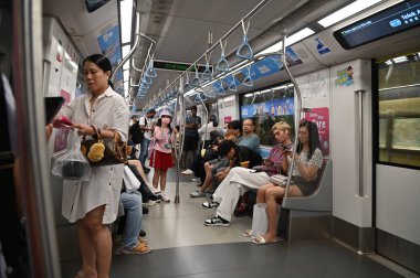 Singapur Şehri, Singapur - 1 Şubat 2025: Orchard, Bugis, Marina Körfezi ve Çin Mahallesi Alışveriş Bölgeleri