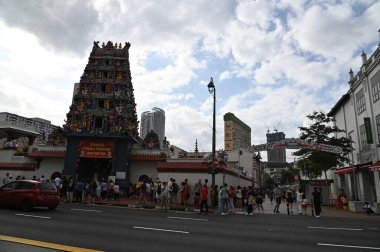 Singapur Şehri, Singapur - 1 Şubat 2025: Orchard, Bugis, Marina Körfezi ve Çin Mahallesi Alışveriş Bölgeleri