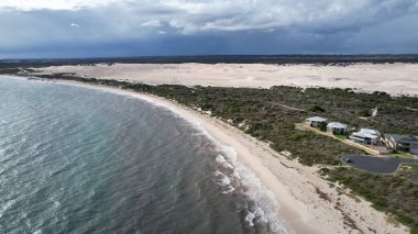 Lancelin, Avustralya 2 Haziran 2025: Lancelin Batı Avustralya 'nın kum tepeleri ve plajları
