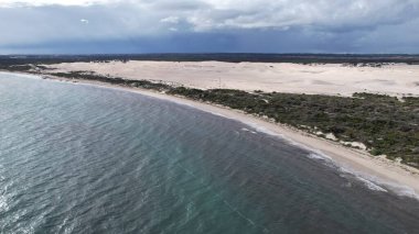 Lancelin, Avustralya 2 Haziran 2025: Lancelin Batı Avustralya 'nın kum tepeleri ve plajları