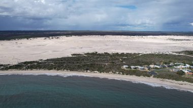 Lancelin, Avustralya 2 Haziran 2025: Lancelin Batı Avustralya 'nın kum tepeleri ve plajları