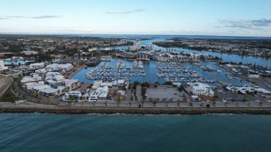 Mandurah, Avustralya 31 Mayıs 2025: Mandurah Sahil Marina Kasabası