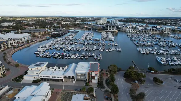 Mandurah, Avustralya 31 Mayıs 2025: Mandurah Sahil Marina Kasabası