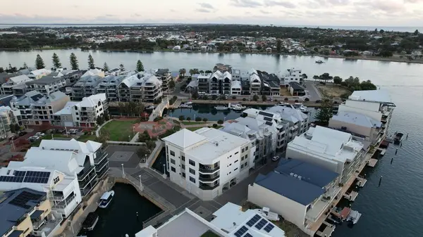 Mandurah, Avustralya 31 Mayıs 2025: Mandurah Sahil Marina Kasabası