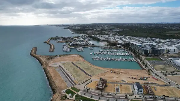 Fremantle, Avustralya 5 Haziran 2025: The Omeo Wreck ve Coogee Beach