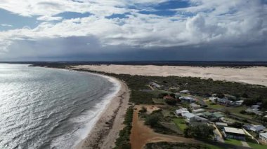 Lancelin, Avustralya 2 Haziran 2025: Lancelin Batı Avustralya 'nın kum tepeleri ve plajları