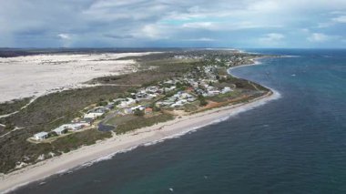 Lancelin, Avustralya 2 Haziran 2025: Lancelin Batı Avustralya 'nın kum tepeleri ve plajları