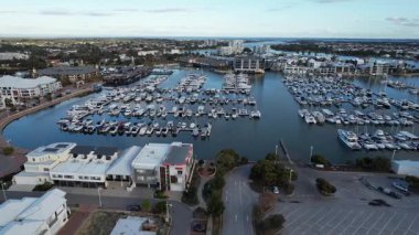 Mandurah, Avustralya 31 Mayıs 2025: Mandurah Sahil Marina Kasabası