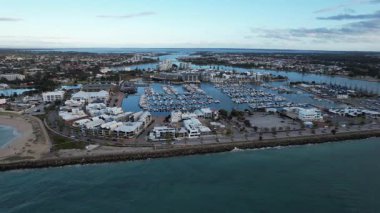 Mandurah, Avustralya 31 Mayıs 2025: Mandurah Sahil Marina Kasabası