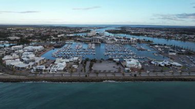 Mandurah, Avustralya 31 Mayıs 2025: Mandurah Sahil Marina Kasabası