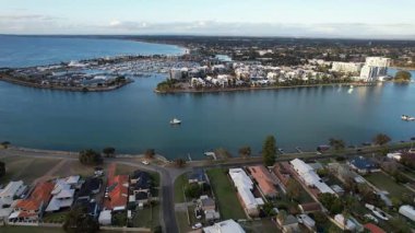 Mandurah, Avustralya 31 Mayıs 2025: Mandurah Sahil Marina Kasabası