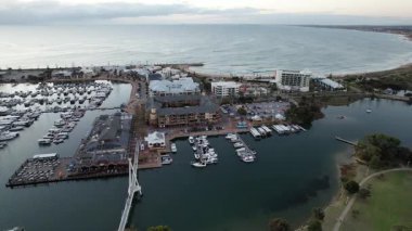 Mandurah, Avustralya 31 Mayıs 2025: Mandurah Sahil Marina Kasabası