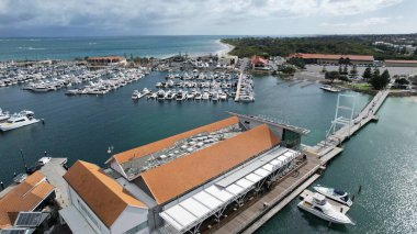 Hillarys, Avustralya 3 Haziran 2025: The Hillarys Boat Harbour of Perth CBD