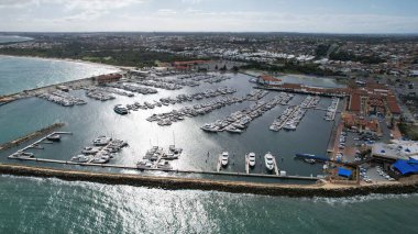 Hillarys, Avustralya 3 Haziran 2025: The Hillarys Boat Harbour of Perth CBD