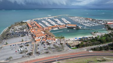 Hillarys, Avustralya 3 Haziran 2025: The Hillarys Boat Harbour of Perth CBD