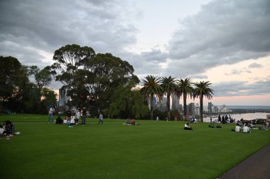 Perth, Avustralya 4 Haziran 2025: Perth CBD 'nin Krallar Parkı