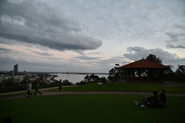 Perth, Avustralya 4 Haziran 2025: Perth CBD 'nin Krallar Parkı