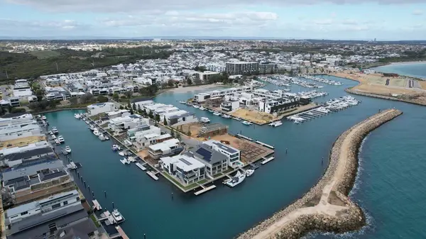Fremantle, Avustralya 5 Haziran 2025: The Omeo Wreck ve Coogee Beach