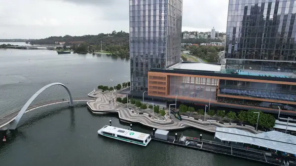 Perth, Avustralya 3 Haziran 2025: Perth CBD 'nin Elizabeth Rıhtımı