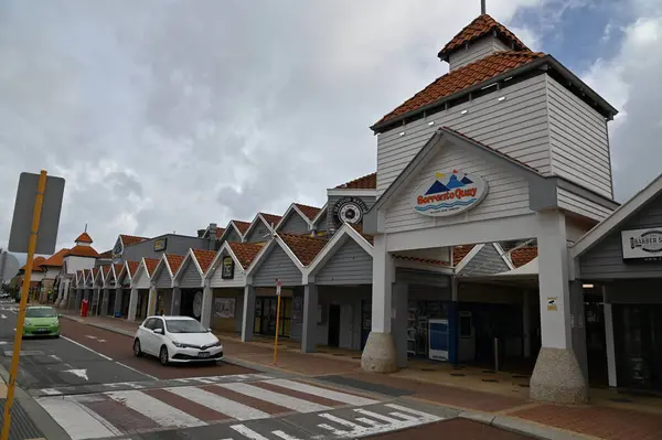 Hillarys, Avustralya 3 Haziran 2025: The Hillarys Boat Harbour of Perth CBD