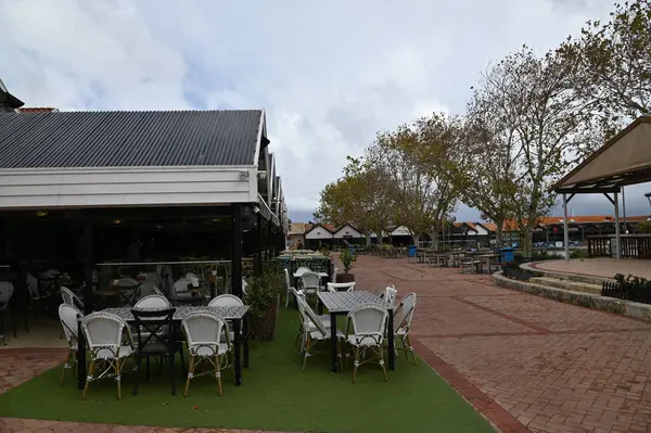 Hillarys, Avustralya 3 Haziran 2025: The Hillarys Boat Harbour of Perth CBD