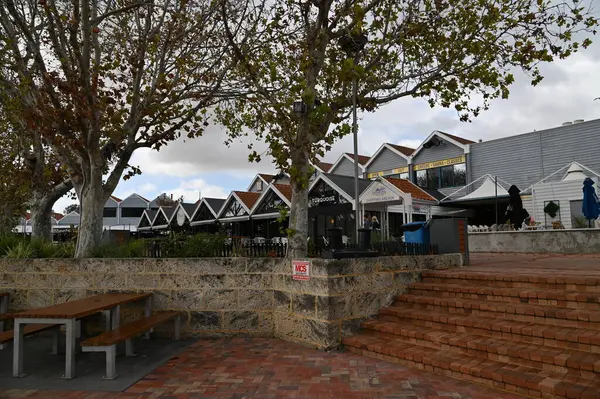 Hillarys, Avustralya 3 Haziran 2025: The Hillarys Boat Harbour of Perth CBD