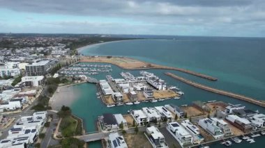 Fremantle, Avustralya 5 Haziran 2025: The Omeo Wreck ve Coogee Beach
