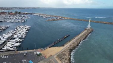 Hillarys, Avustralya 3 Haziran 2025: The Hillarys Boat Harbour of Perth CBD