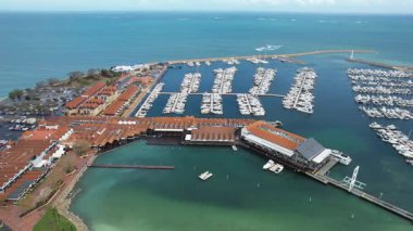 Hillarys, Avustralya 3 Haziran 2025: The Hillarys Boat Harbour of Perth CBD