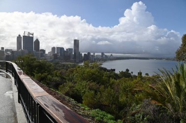 Perth, Avustralya 4 Haziran 2025: Perth CBD 'nin Krallar Parkı