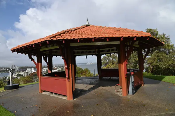 Perth, Avustralya 4 Haziran 2025: Perth CBD 'nin Krallar Parkı