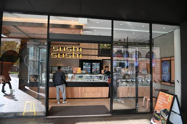 Perth, Avustralya 30 Mayıs 2025: Perth CBD sokakları