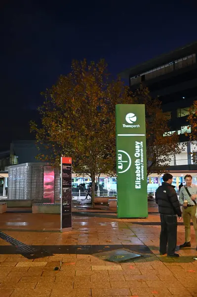 Perth, Avustralya 30 Mayıs 2025: Perth CBD sokakları