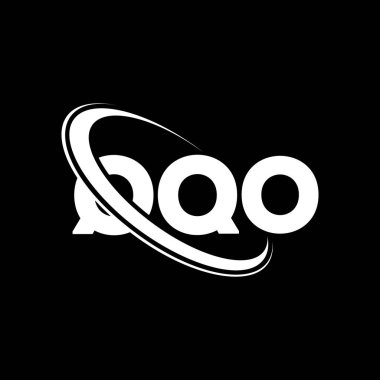 QQO logosu. QQO mektubu. QQO harf logo tasarımı. Çember ve büyük harfli monogram logosuna bağlı baş harfler QQO logosu. Teknoloji, iş ve emlak markası için QQO tipografisi.