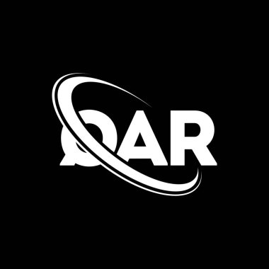 QAR logosu. QAR mektubu. QAR harfli logo tasarımı. Çember ve büyük harfli monogram logosuna bağlı baş harfler QAR logosu. Teknoloji, iş ve emlak markası için QAR tipografisi.