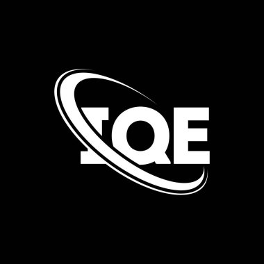 IQE logosu. IQE harfi. IQE harf logosu tasarımı. Daireye ve büyük harfli monogram logosuna bağlı ilk IQE logosu. Teknoloji, iş ve emlak markası için IQE tipografisi.