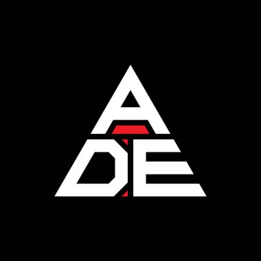 Üçgen şekilli ADE üçgen harf logosu tasarımı. ADE üçgen logo tasarımı monogramı. Kırmızı renkli ADE üçgen vektör logo şablonu. ADE üçgen logosu Basit, Zarif ve Lüks Logo.