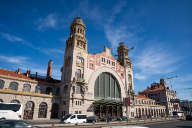 Prag, Bohemya - CZ June 3, 2023 Ertovka Manzarası (Şeytan Kanalı), bazen Küçük Prag Venedik olarak da bilinir, Çek Cumhuriyeti 'nin Prag kentinde bir kanaldır.