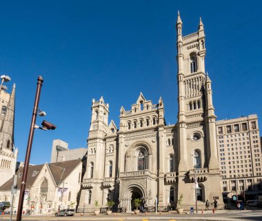 Philadelphia, PA ABD 14 Ekim 2023 58 katlı Comcast Center 'ın dikey görüntüsü, Center City Philadelphia' da bir gökdelen.