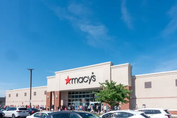 stock image Ramsey, NJ - US - May 25, 2024 Crowds of shoppers, Macys managers and local politicians attended The Grand opening of Macys New Format Store, a boutique-sized store at the Interstate Shopping Center,