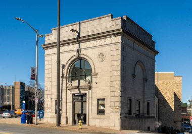 Norwalk, CT - ABD - 22 Şubat 2025 Norwalk Tasarruf Bankası Binası, 1923 yılında 48 Wall Street 'te inşa edilmiştir..