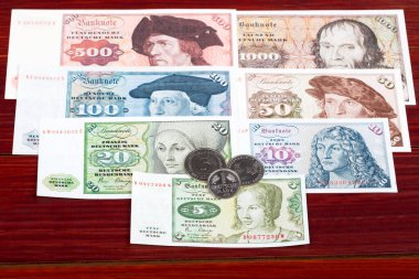 Batı Almanya parası - Marklar - madeni paralar ve banknotlar