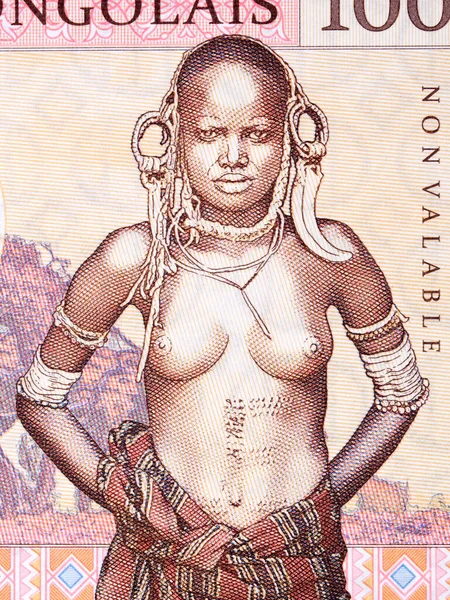 コンゴのお金からの典型的なアフリカの服の先住民の女性 — ストック写真