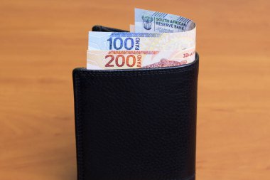 Güney Afrika parası - Siyah cüzdanda Rand