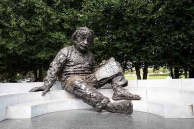 Washington, Amerika Birleşik Devletleri - 12 Eylül 2023: Amerika Birleşik Devletleri 'nde Albert Einstein Anıtı