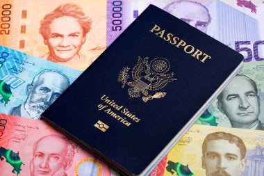 Kosta Rika parasıyla Amerikan pasaportu - Kolon