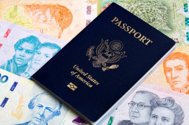 Arjantin parasıyla Amerikan pasaportu - Peso
