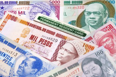 Kalıcı Amerikan Kart Kartı Bir Gine Bissau parası üzerinde - Peso